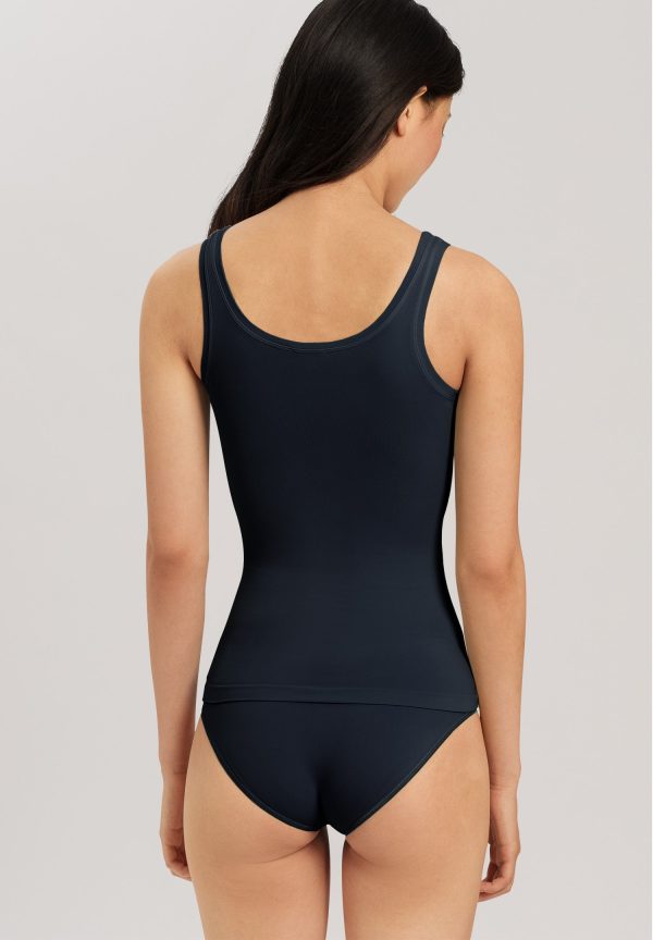 Touch Feeling Round Neck Tank Top - Image 3