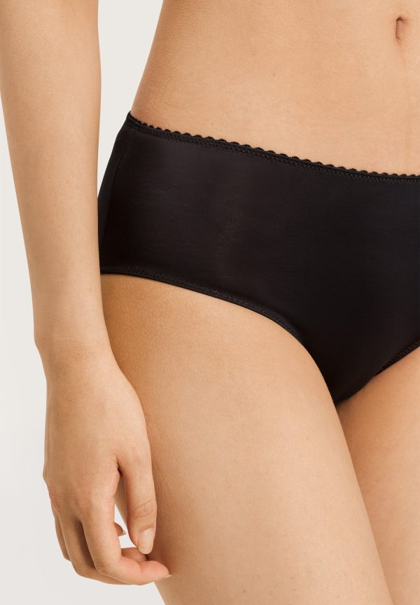 Satin Deluxe Hipster - Image 5