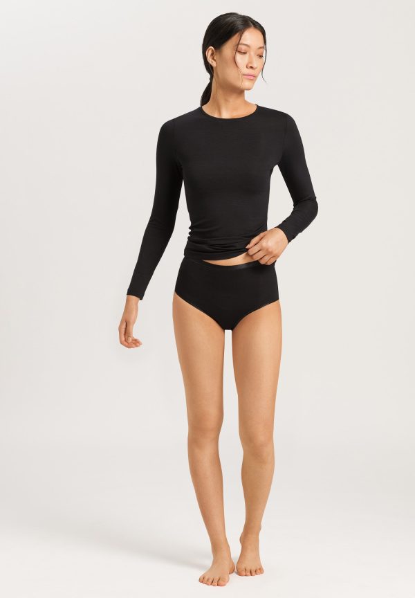 Soft Touch Round Neck Fitted Top - Image 4