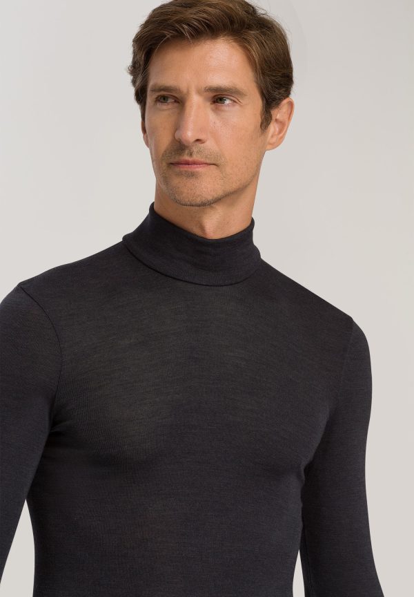 Woolen Silk M Wool and Silk Turtleneck - Image 5