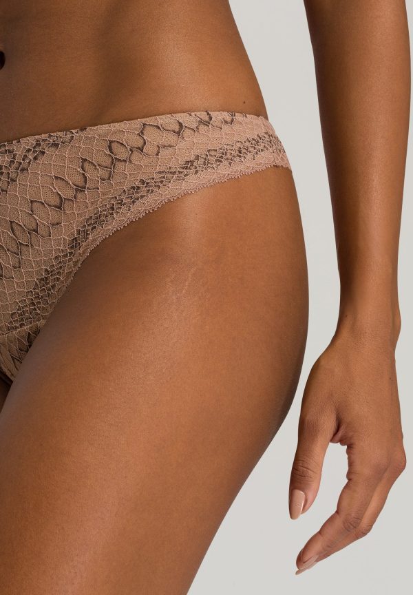 Thalie Thong - Image 5