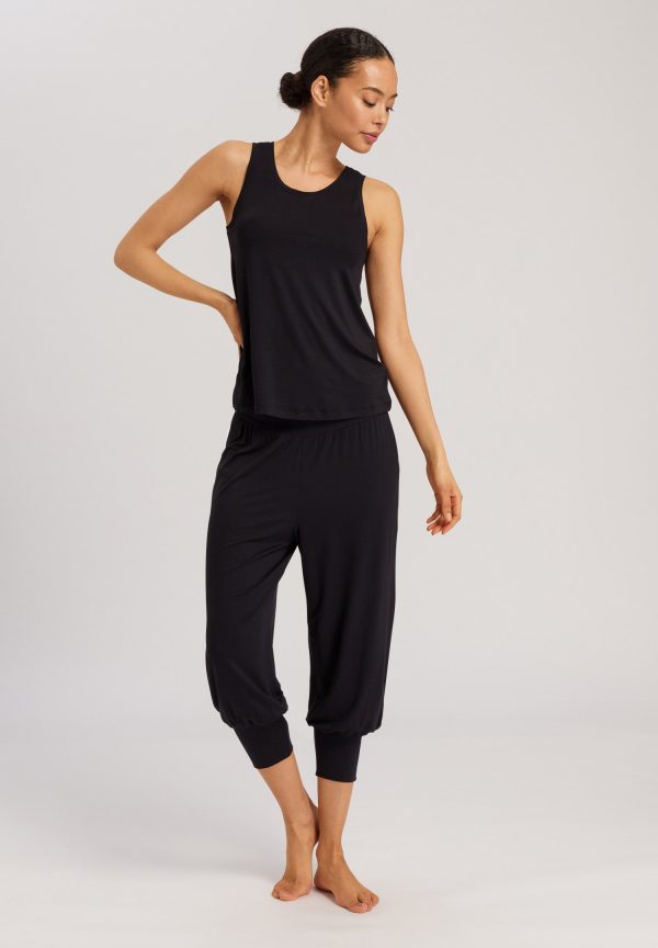 Yoga Crop Pants - Image 4