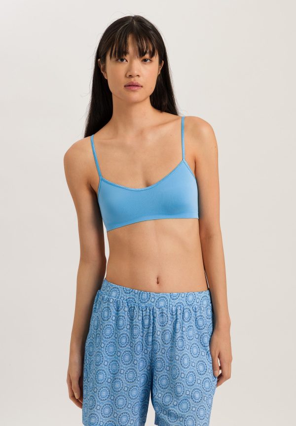 Touch Feeling Spaghetti Crop Top - Image 2