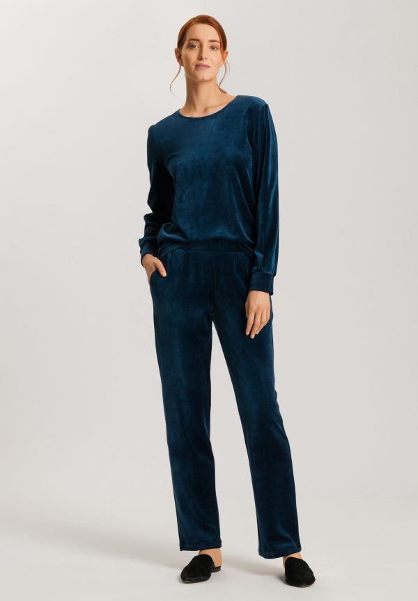 Favourites Velvet Round Neck Pullover - Image 4