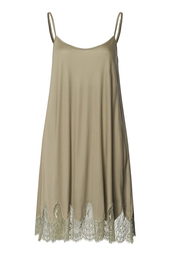 Melia Scalloped Lace Tencel™ Chemise