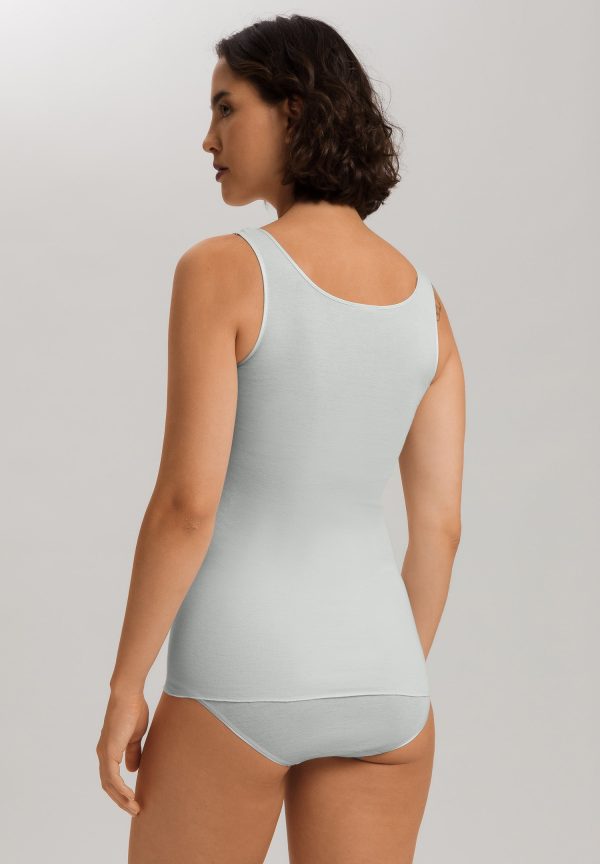 Cotton Seamless Round Neck Cotton Tank Top - Image 4