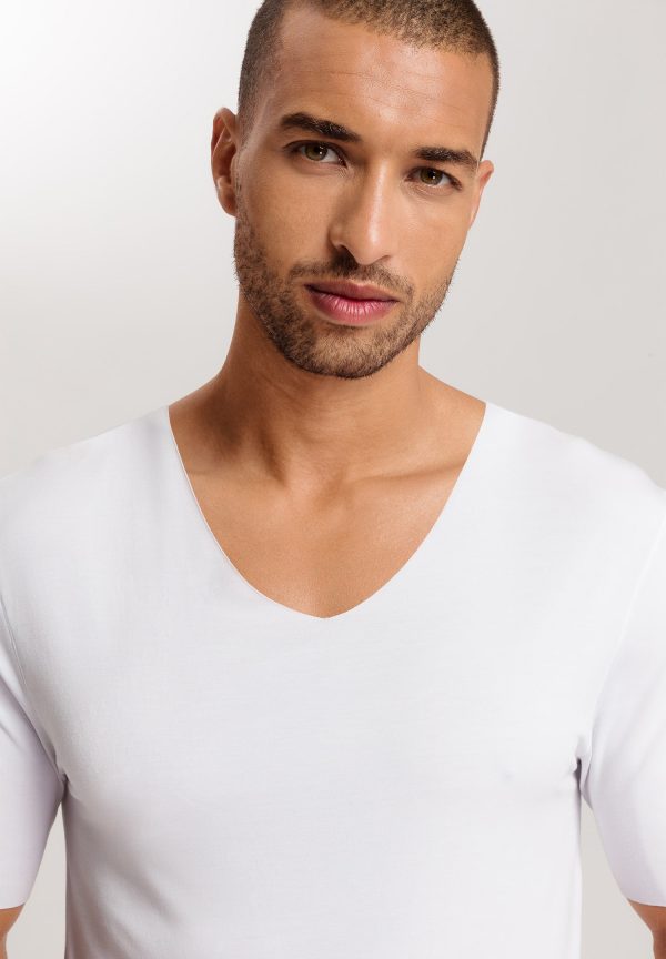 Clean Cut Seamless V-Neck T-Shirt - Image 5